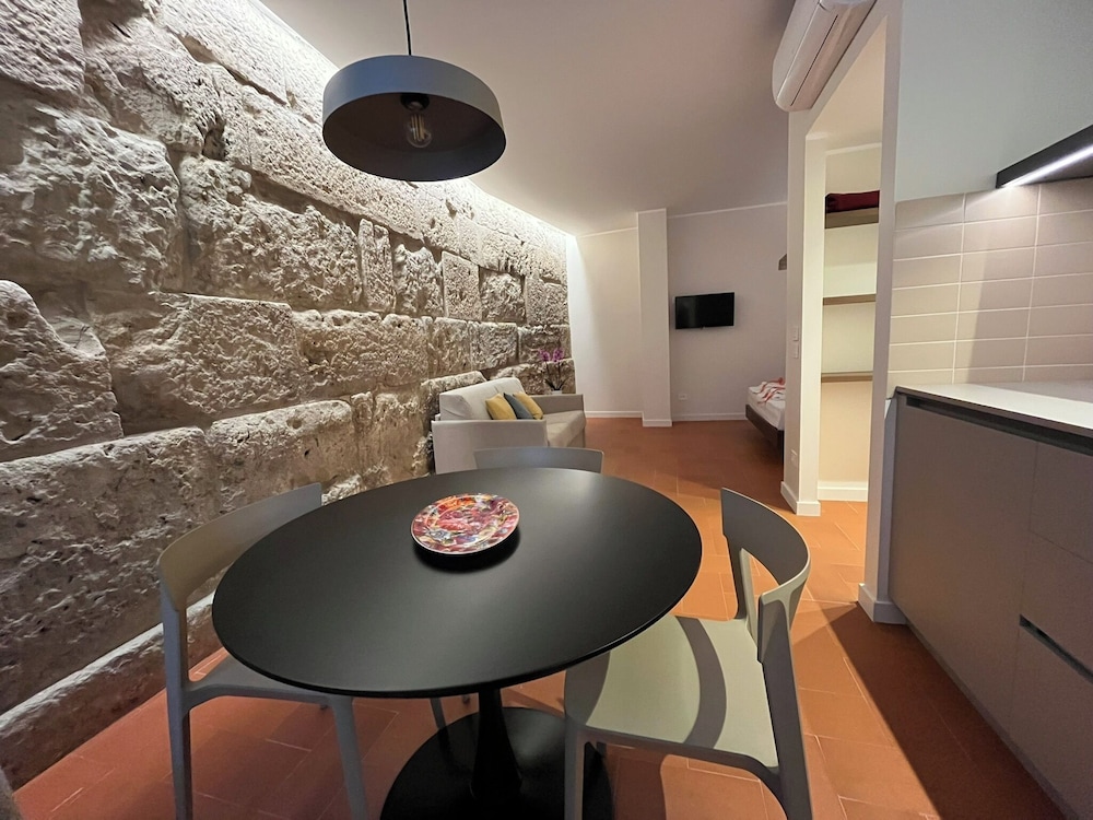 Portica Homes Assisi