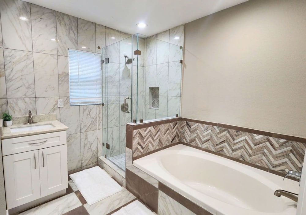 Spacious 3BR Home With Office