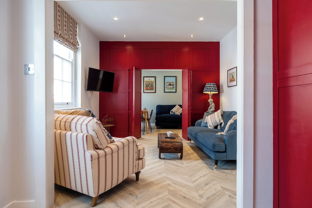 Stunning HighStreet Escape in Cheltenham