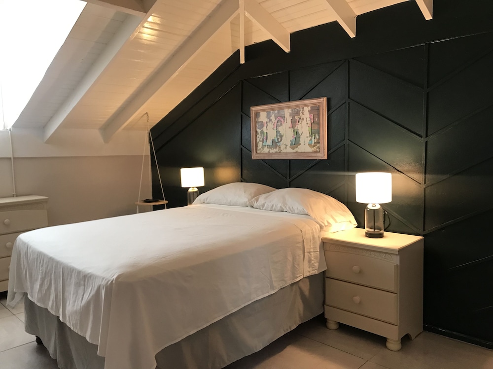 Leisure Duplex At Csompo Silver Manor view 4