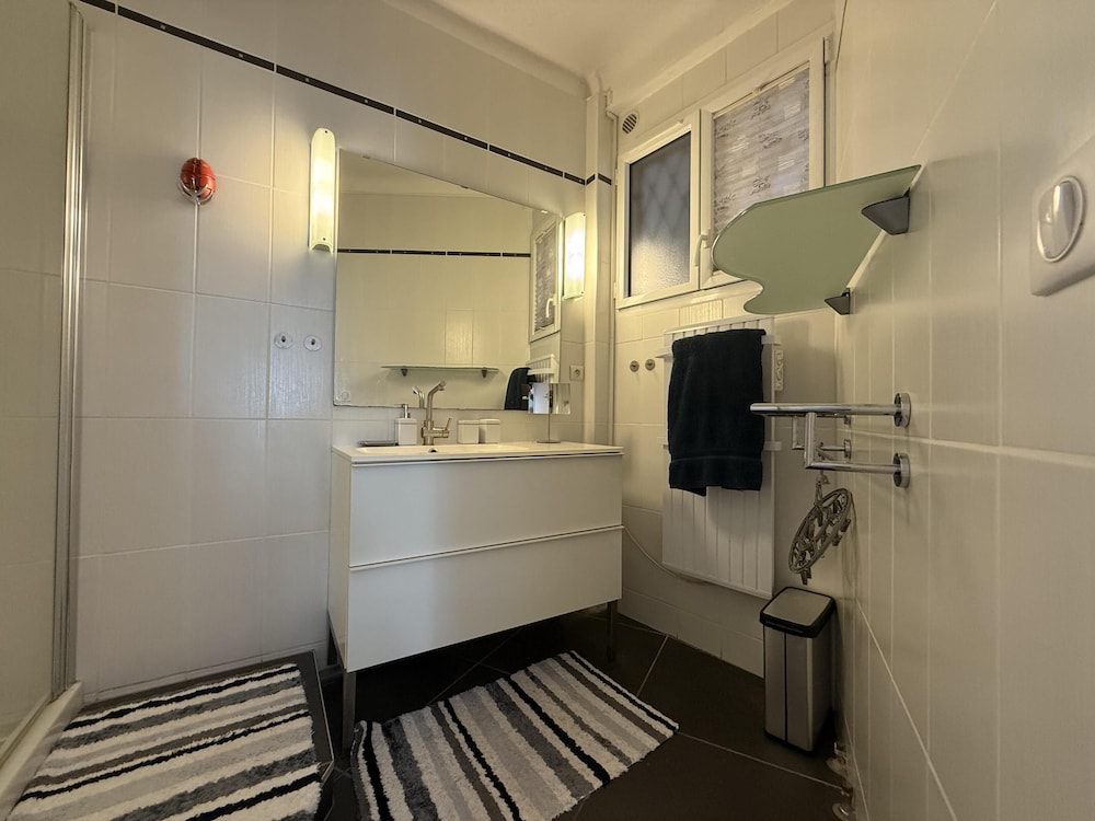 2 BR Apartment in the Center of Cannes - 2305 photo 2