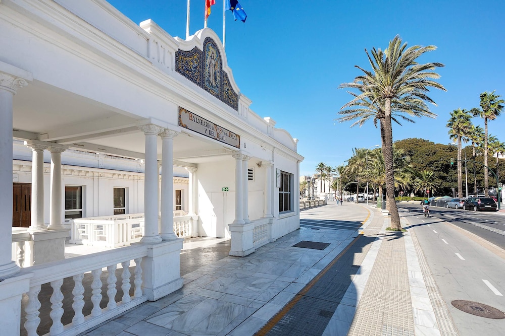 Exclusive Apartment in Cádiz. Patrocinio I