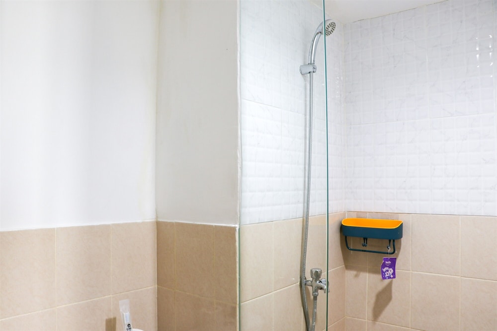 Spacious and Good 2BR at Podomoro Golf View Apartment