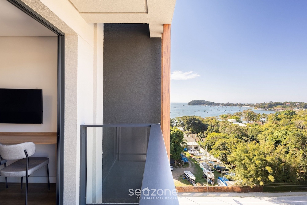 Studios in a Seaside Building, Close to Beto Carreiro at Penha Spot - Psob