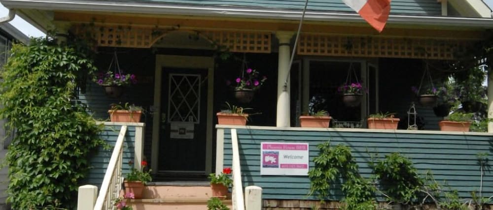 Phoenix House B&B