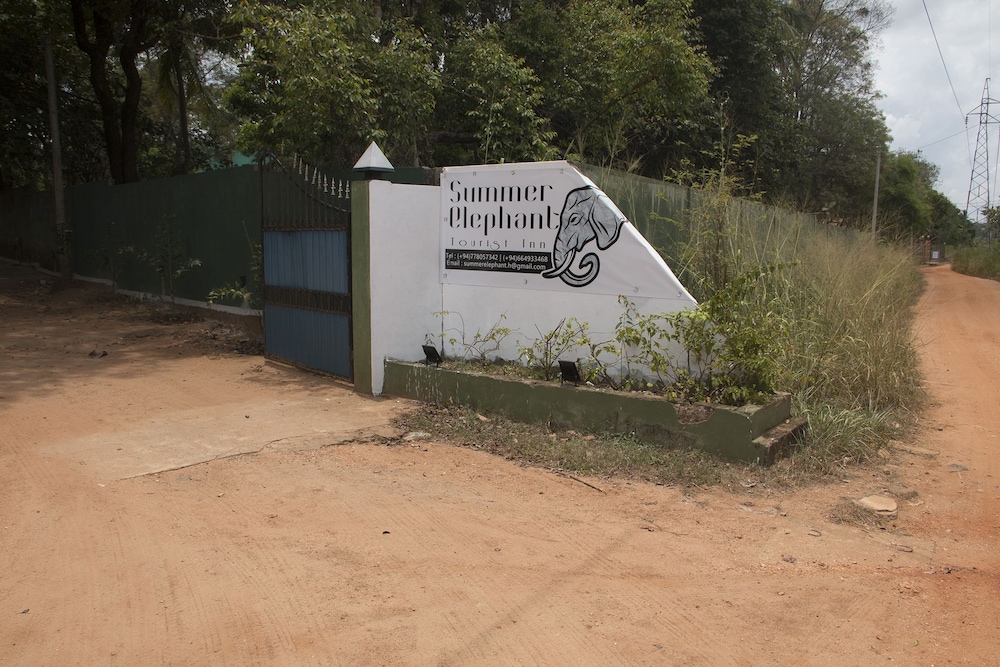 Thuruliya Lodge Habarana