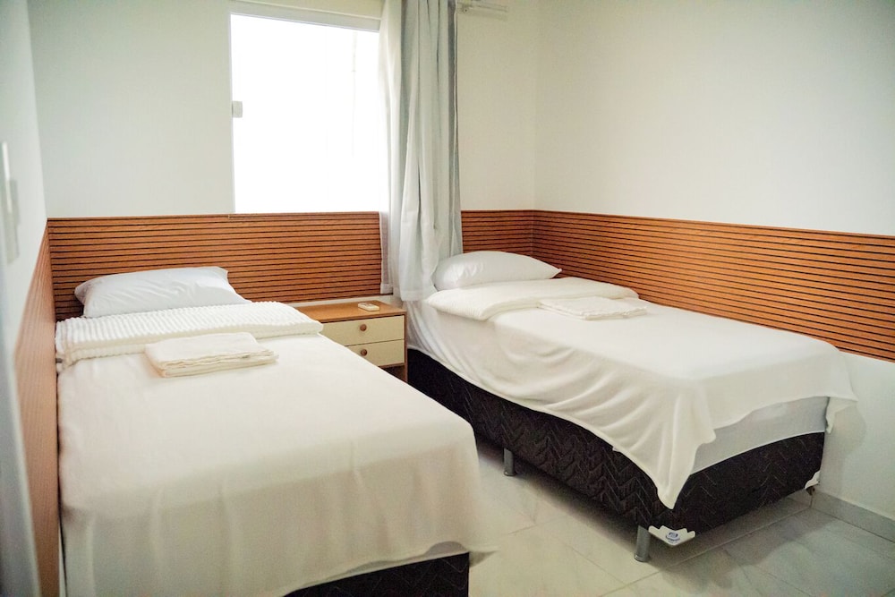 Casa Pet Friendly c Churrasqueira e Terra o