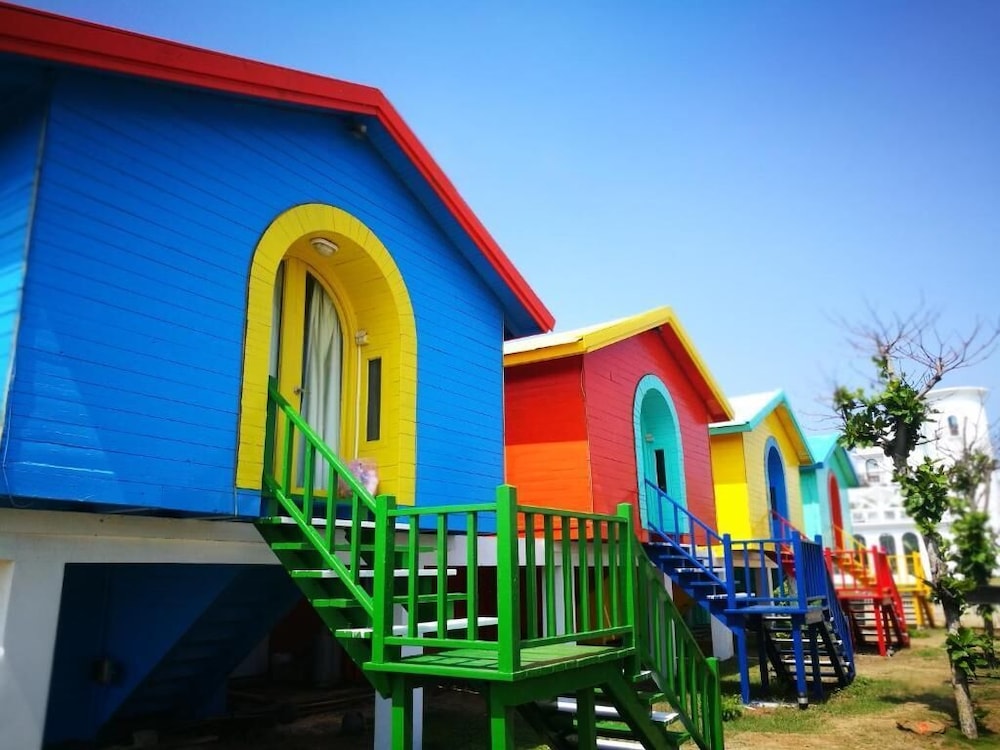 23.5 Blue B & B