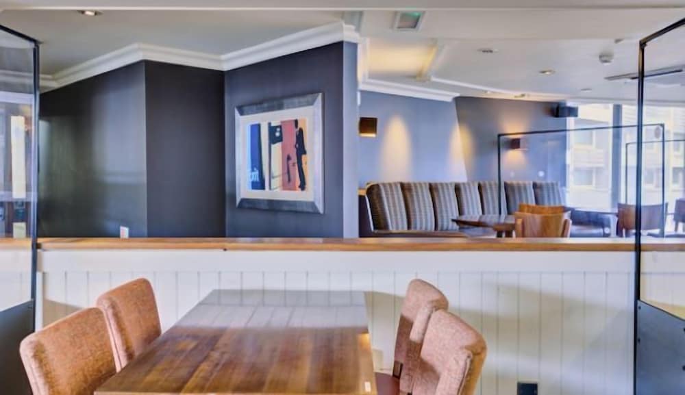Premier Inn Lübeck City Centre