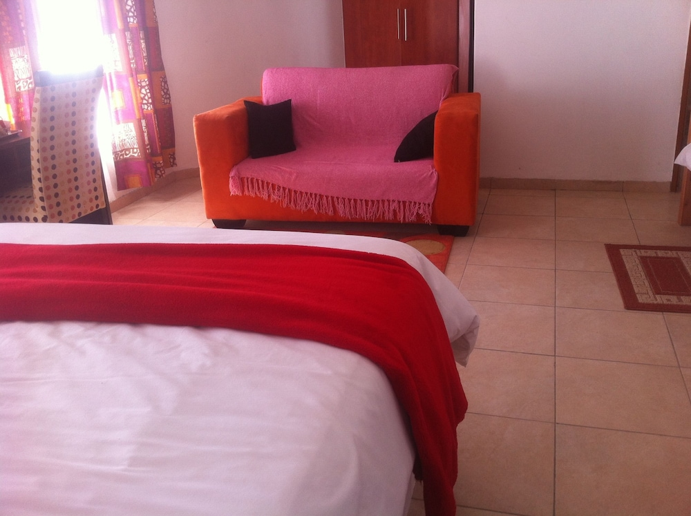 Rakops River Lodge