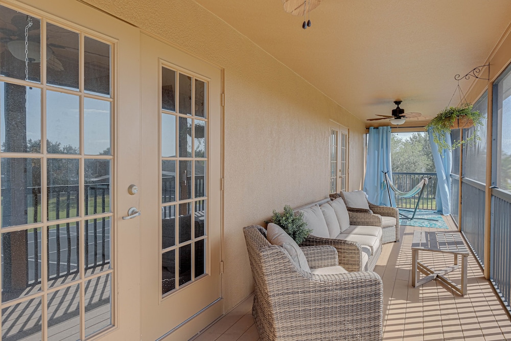 115ep- West Haven 5 Bedroom Home by RedAwning view 5