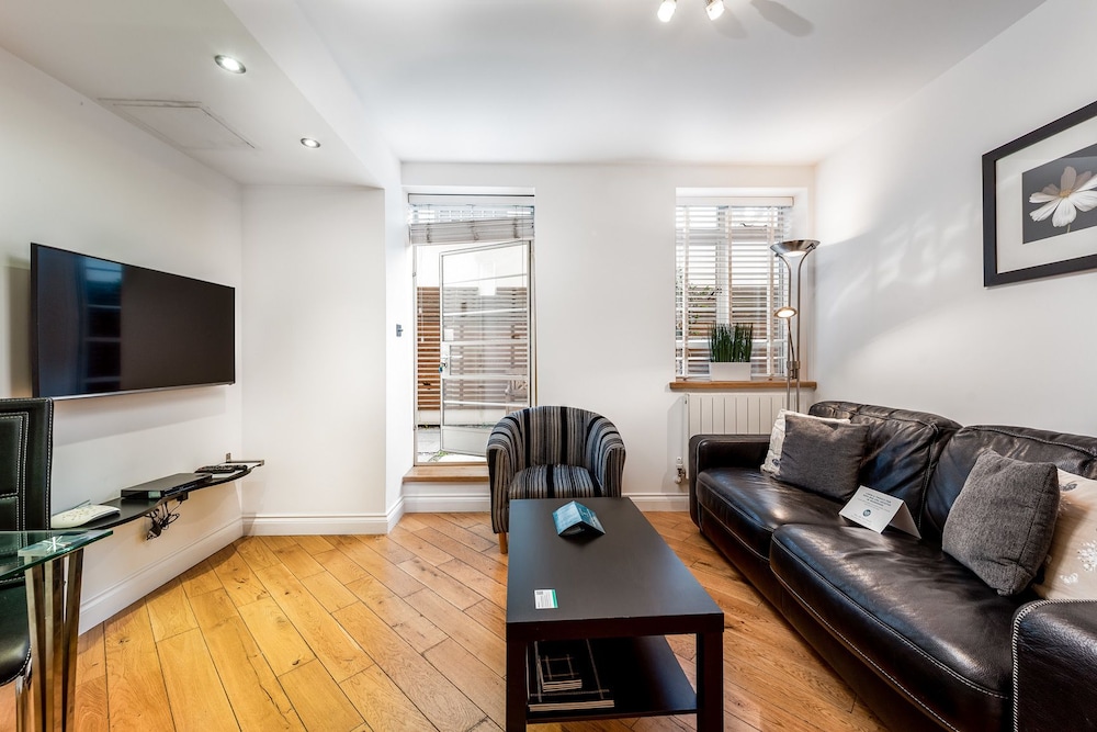 Nell Gwynn House Apartments