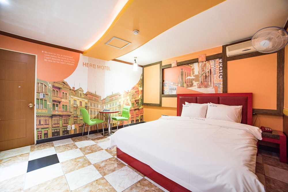 Jeonju Uadong Urban Stay Hotel view 3