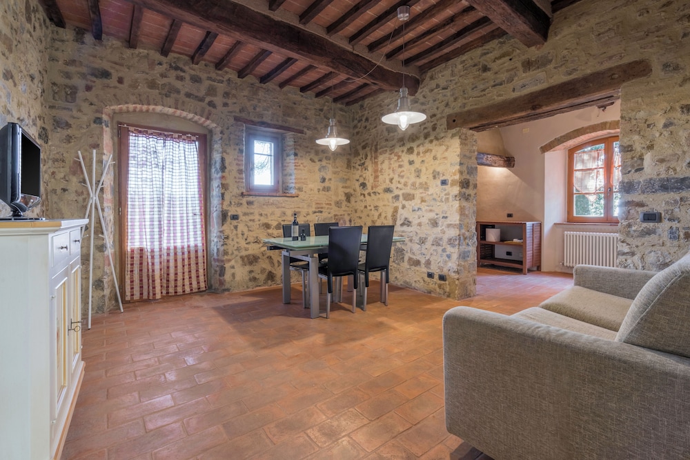 Le Fonti Apartments With Ac Near Siena