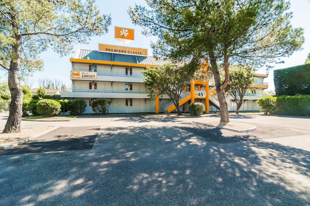 Orange Vacations - Premiere Classe Orange - Property Image 8