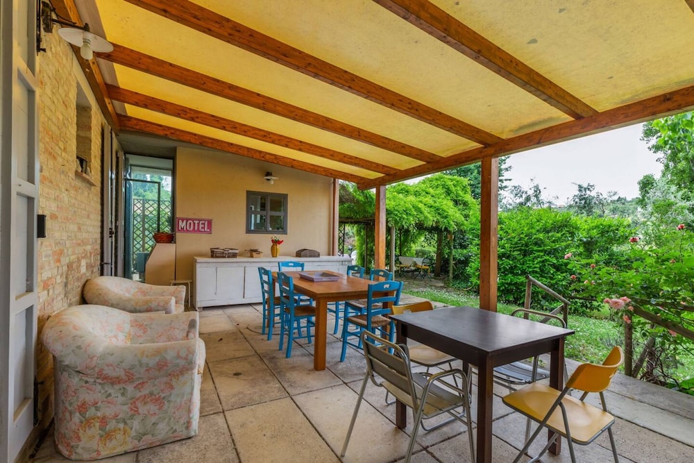 Big Historic Private Villa With Pool and Garden