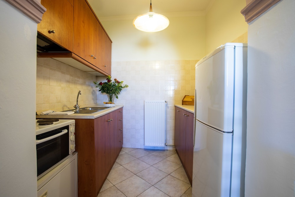 Kastro Apartments