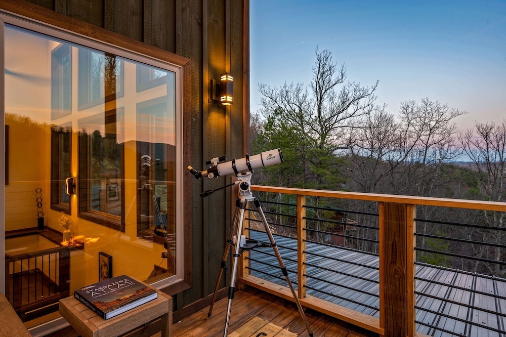 Reflections 1 Bedroom Cabin