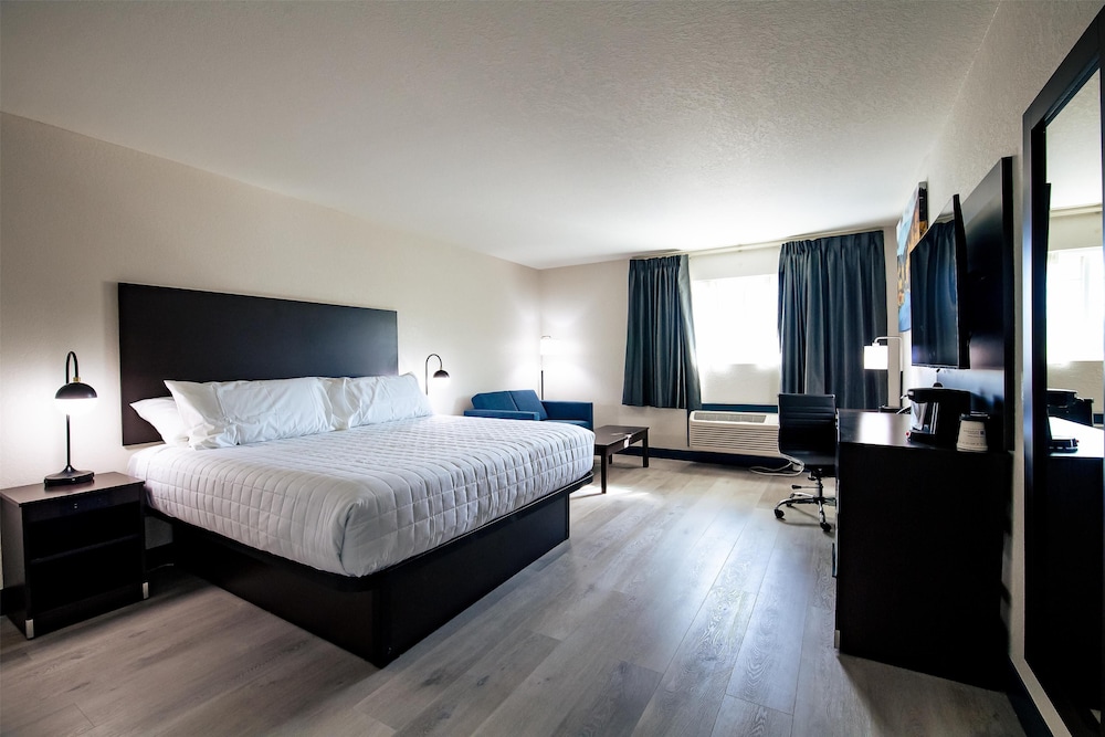 Surestay By Best Western Forsyth