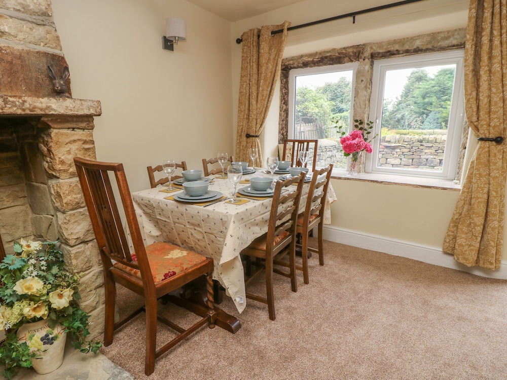 Hill Top Cottage