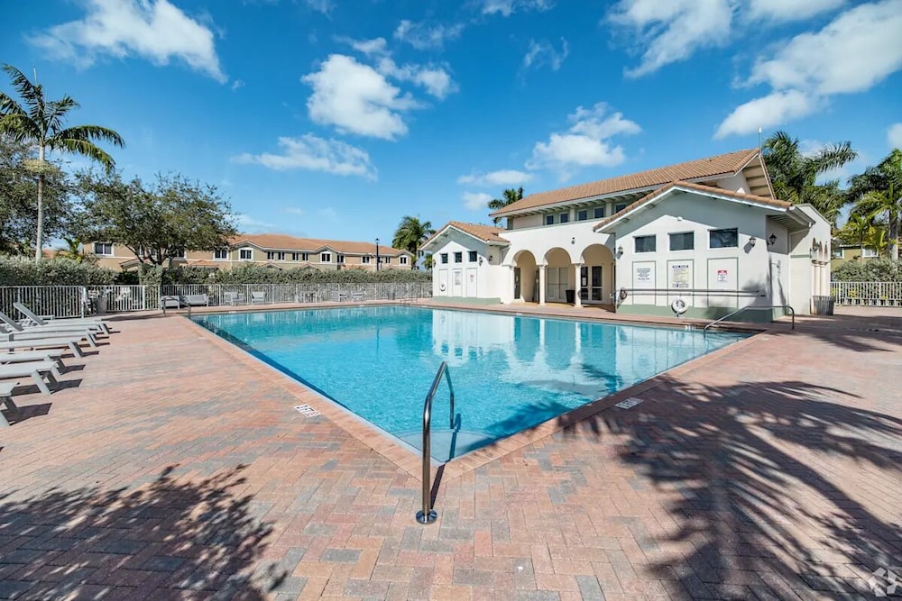 Landing Apartments Homestead