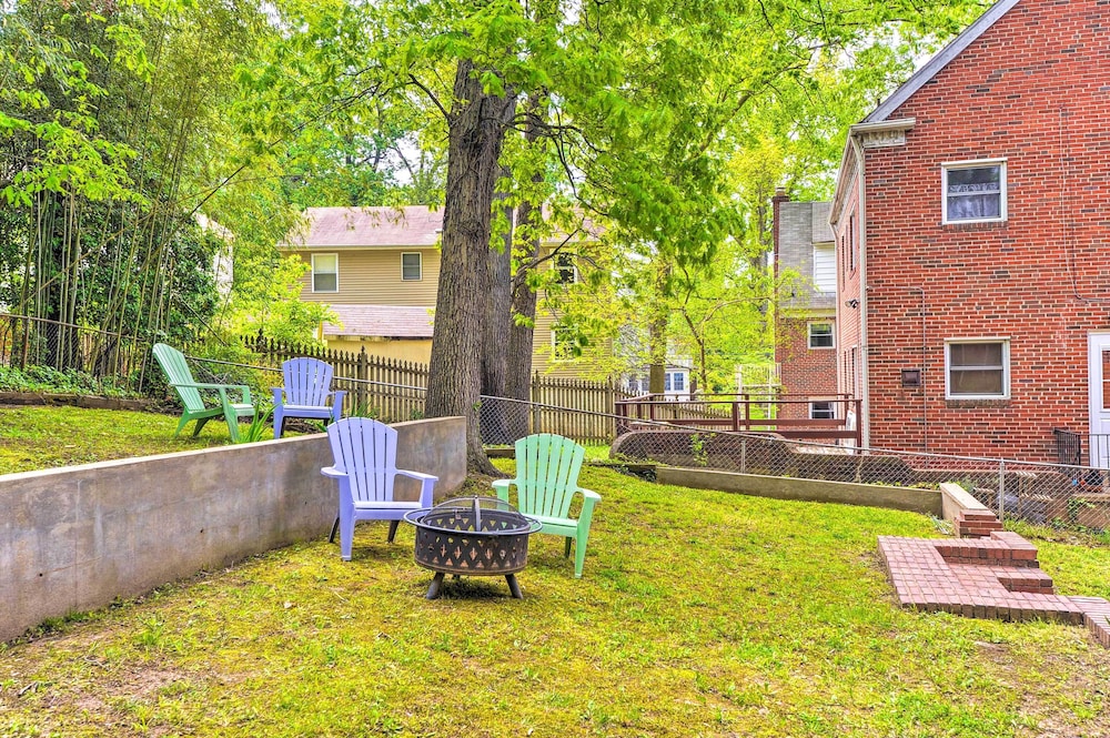 Takoma Park Apt w/ Wood Fire Pit < 8 Mi to DC - Property Image 8