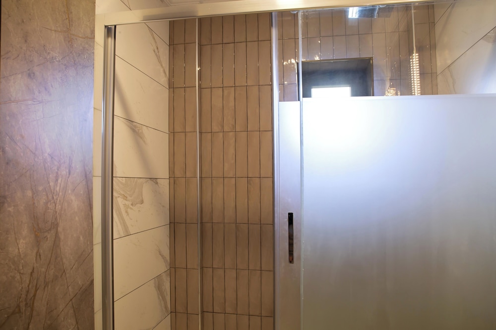 İmportantTravel BD4108 2Bedroomed Villa