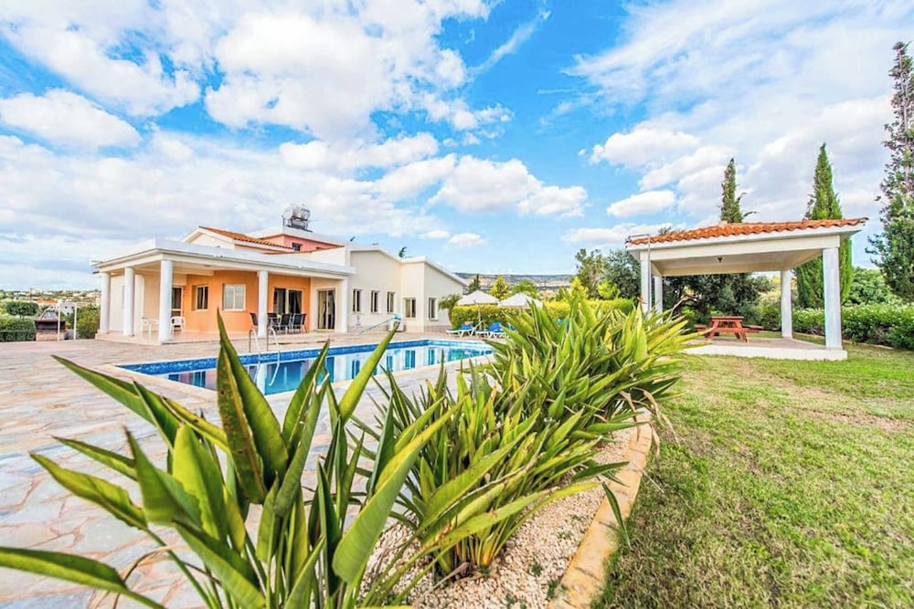 Villa Theo
