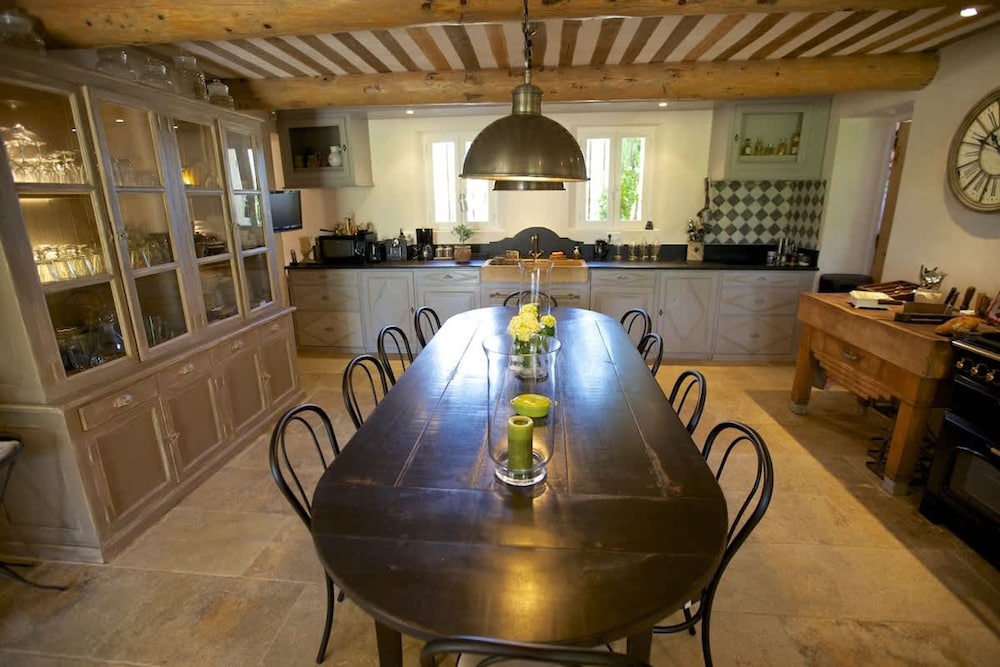 Bastide de Charme Private Pool in Heart of Luberon