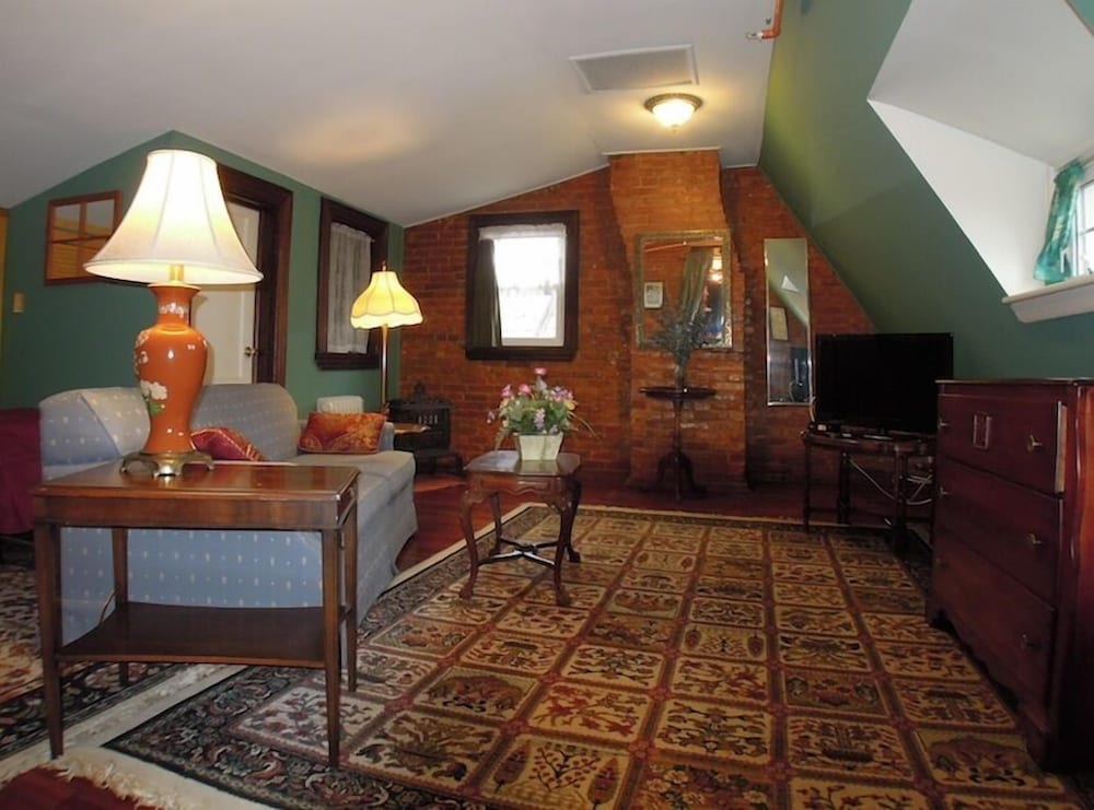 Wilson House Bed & Breakfast
