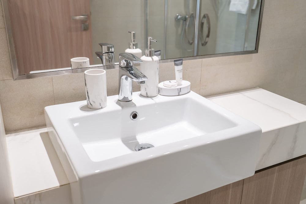 Indulging 1 Bedroom in Azizi Riviera 6