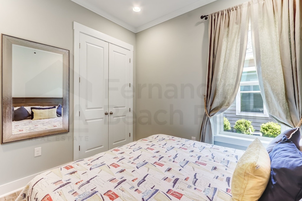 2206 Shell Cove Circle 3 Bedroom Home by RedAwning view 3