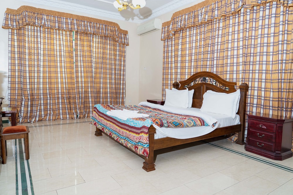 Luxury Residence with Ocean View in Masaki