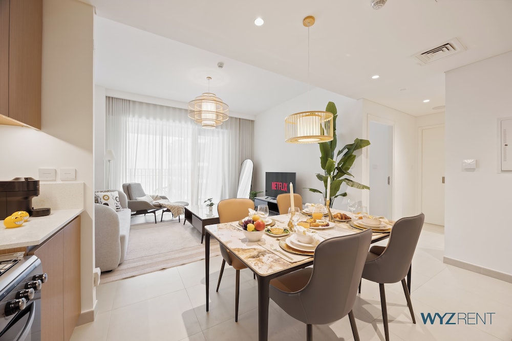 Serene 1 BR in Surf 2-Creek Beach Access