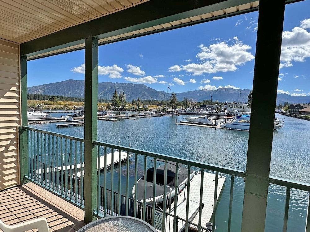 439 Ala Wai, 119 3 Bedroom Condo