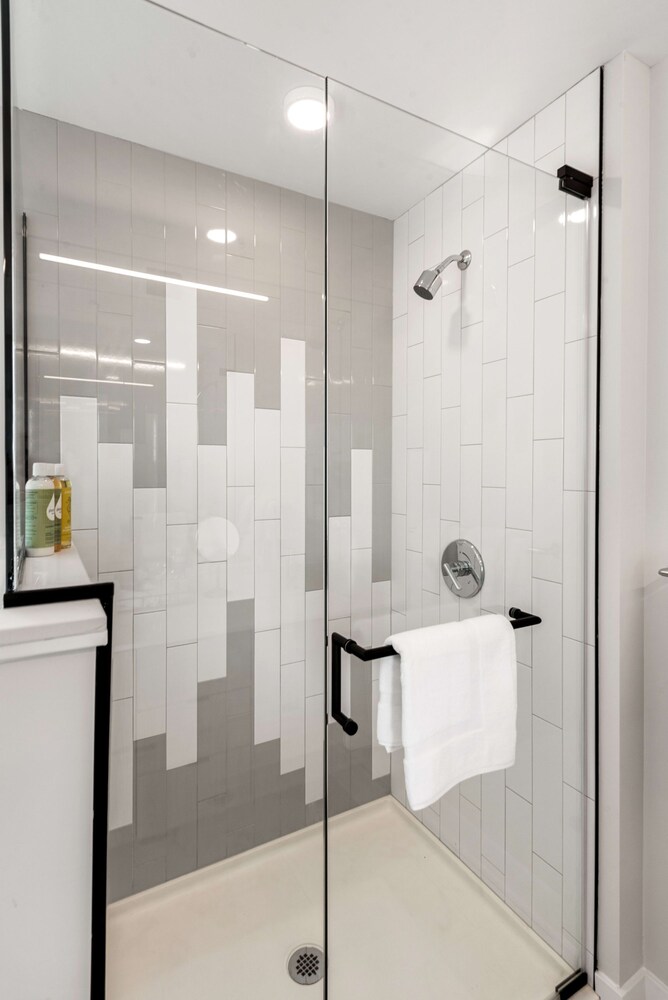 Grand Stay 4 High-end 2BR Apartments