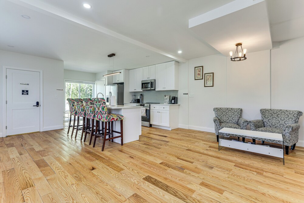 Pet-friendly Home w/ Spacious Yard in Avon!