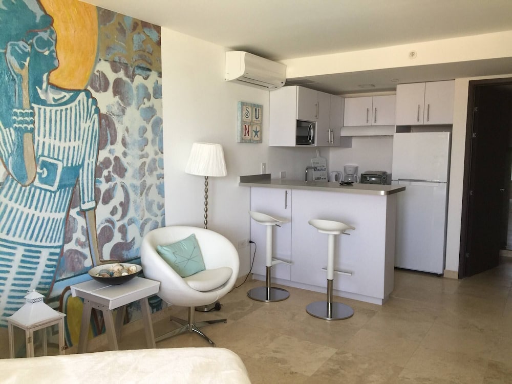 Lovely Sea View,eagle Beach, Oasis Condominium Wifi