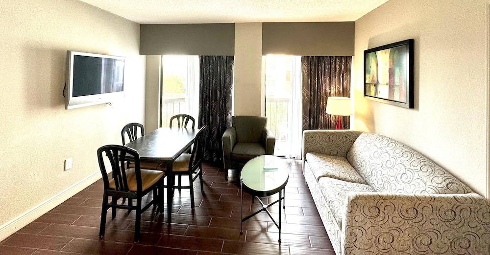 Enclave Swanky