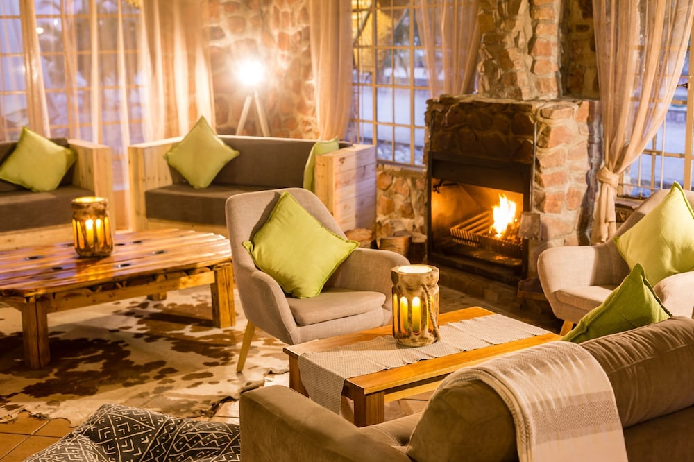 Elegant Desert Lodge