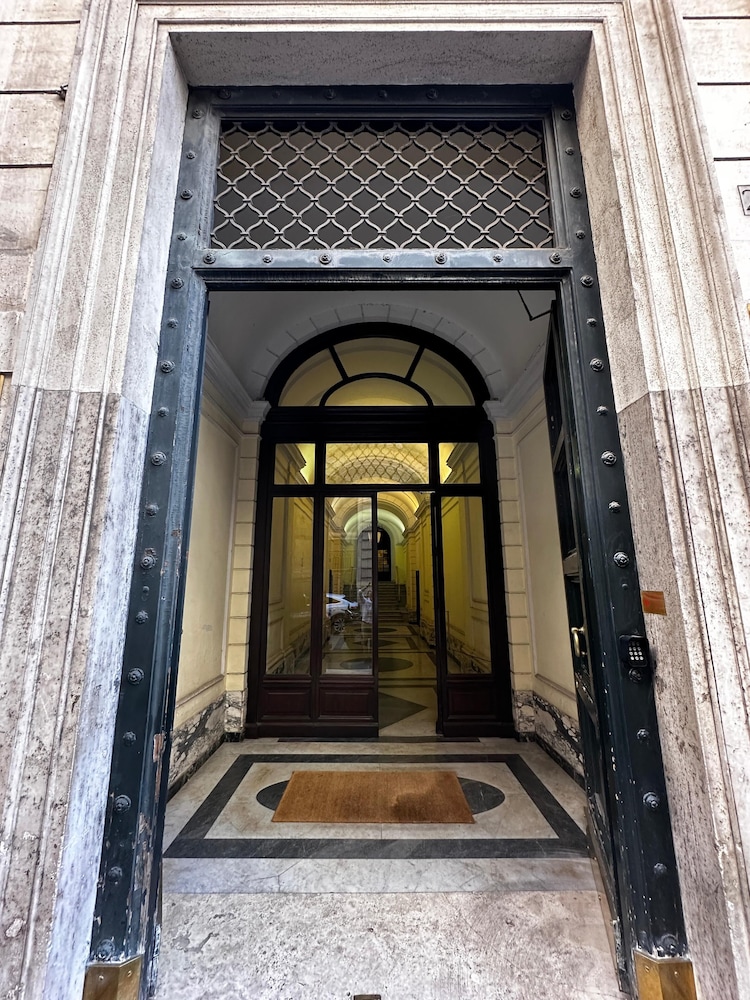 Fontart Tritone