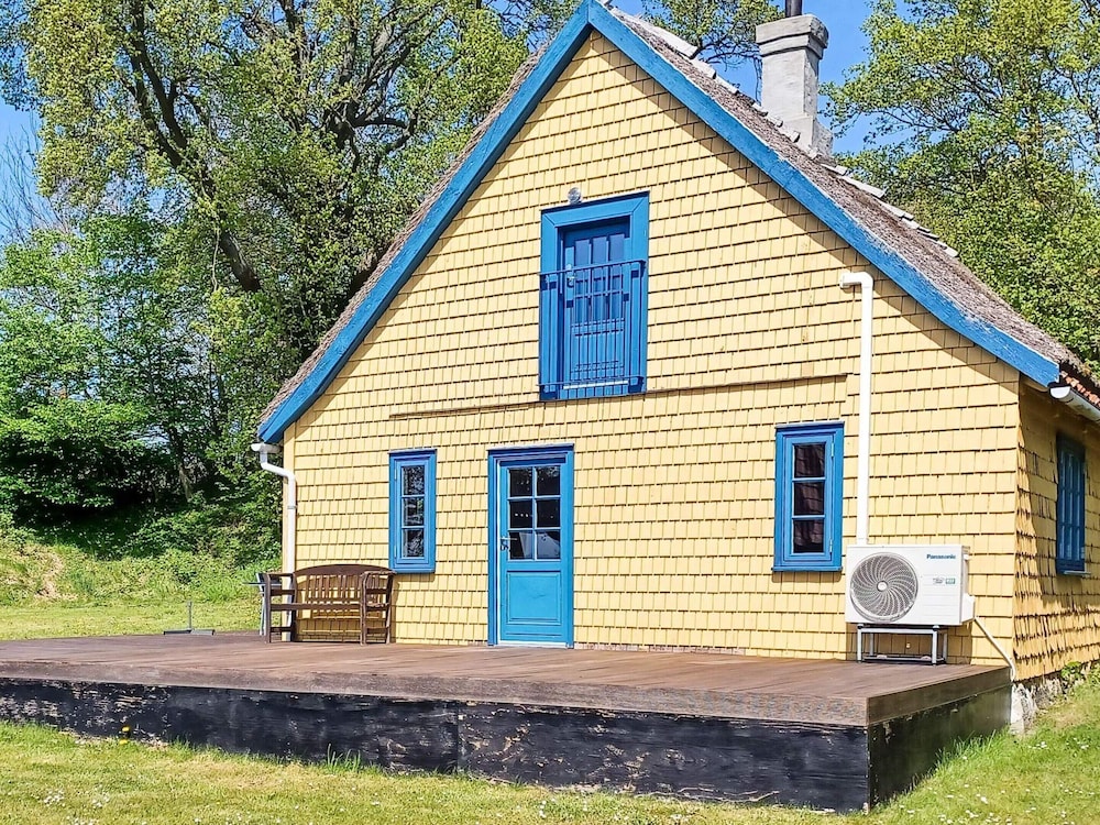 6 Person Holiday Home in Rude