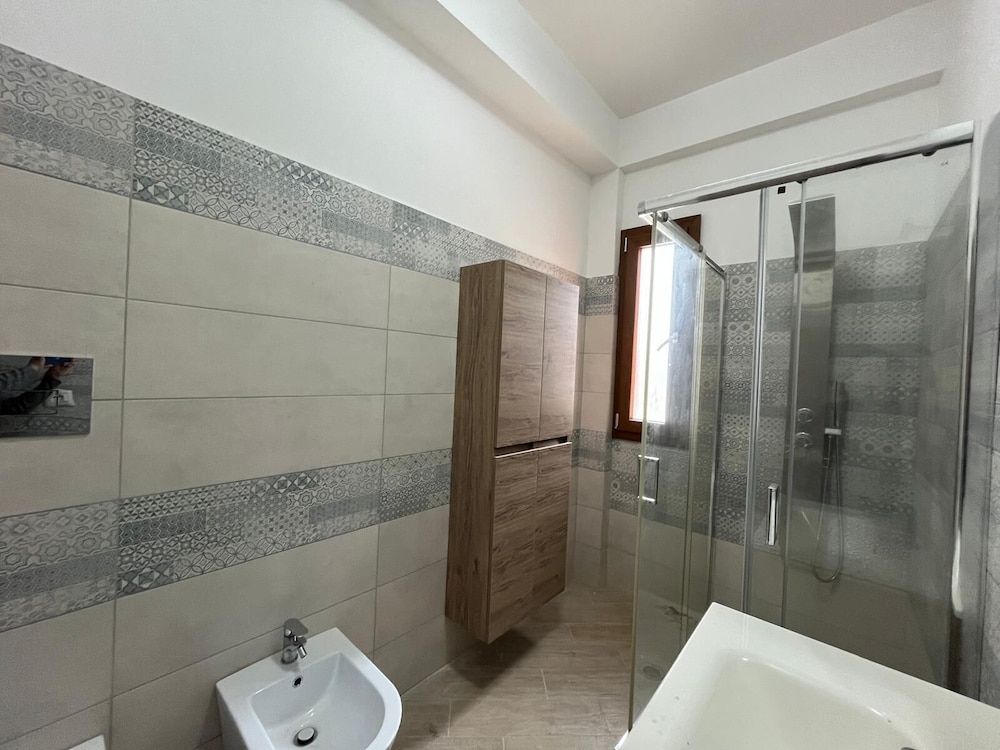 VILLA CON PISCINA