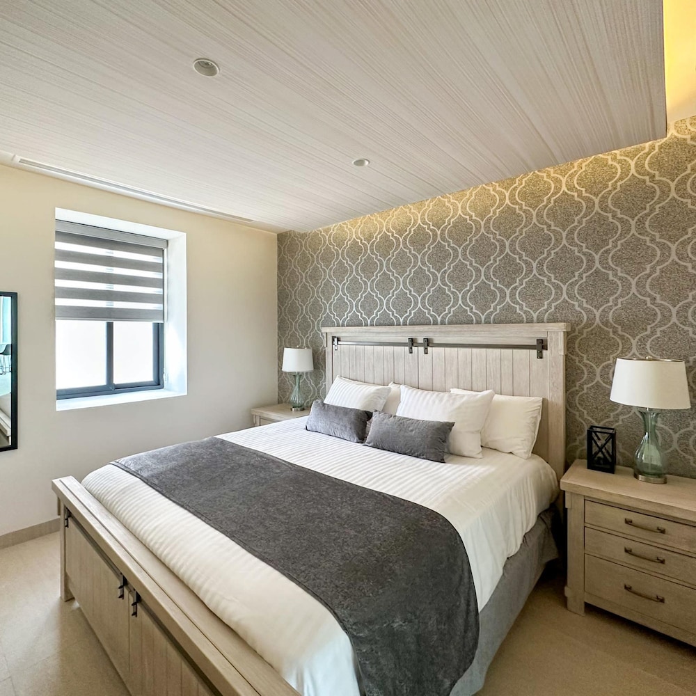 Brand New 6 Bedroom Penthouse