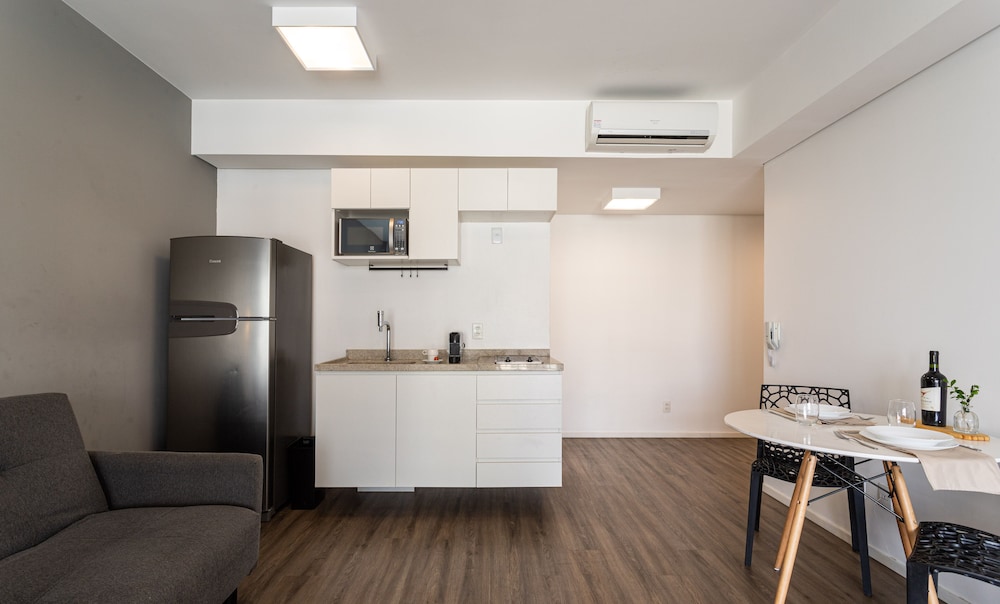 Setin Downtown Genebra by Viva - Apartamentos completos na Bela Vista com piscina