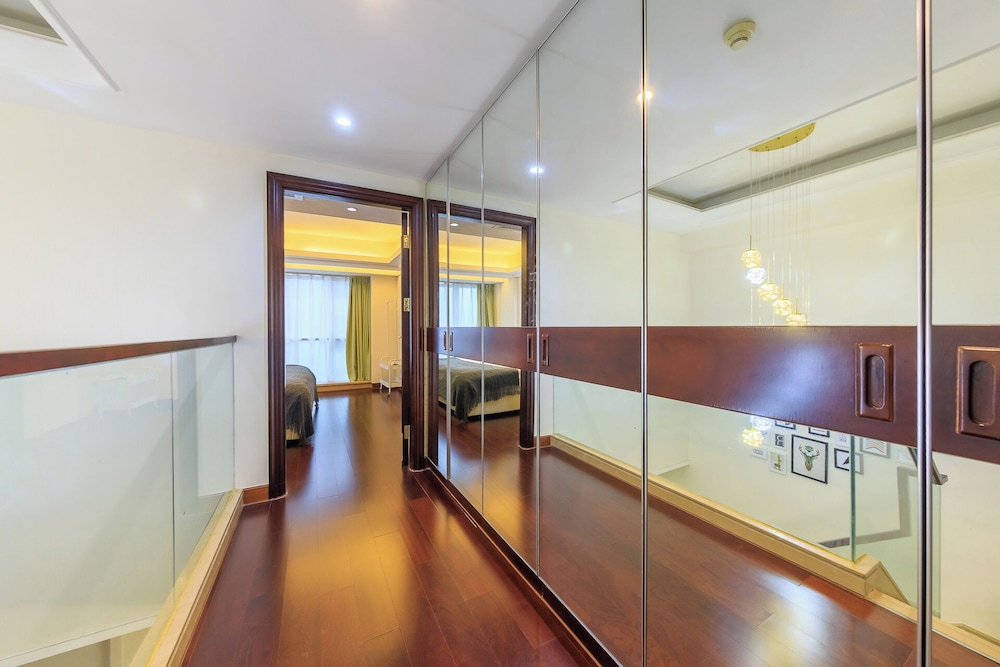 Beijing Sanlitun area duplex apartment