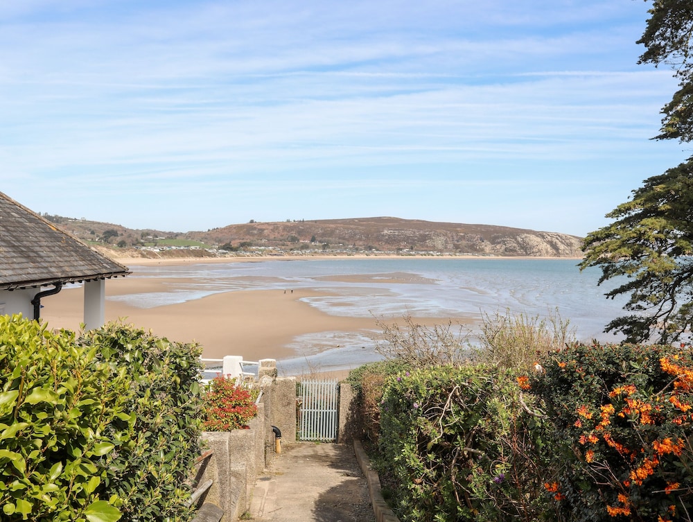 Gorse Bank