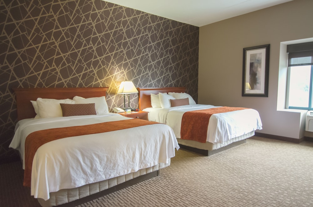 Wheeling Island Hotel-Casino-Racetrack