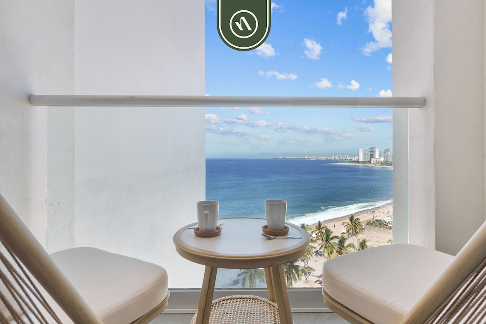 Harbor 171 by Naya Homes