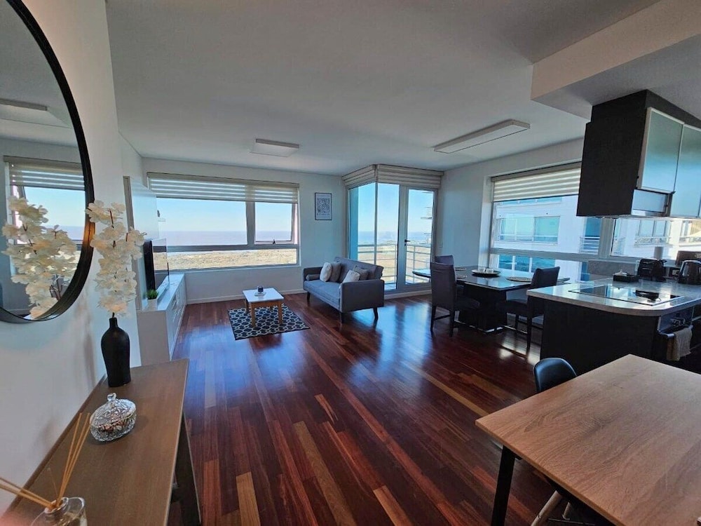 PISO 41 VISTA AL RIO Y CIUDAD PTO MADERO